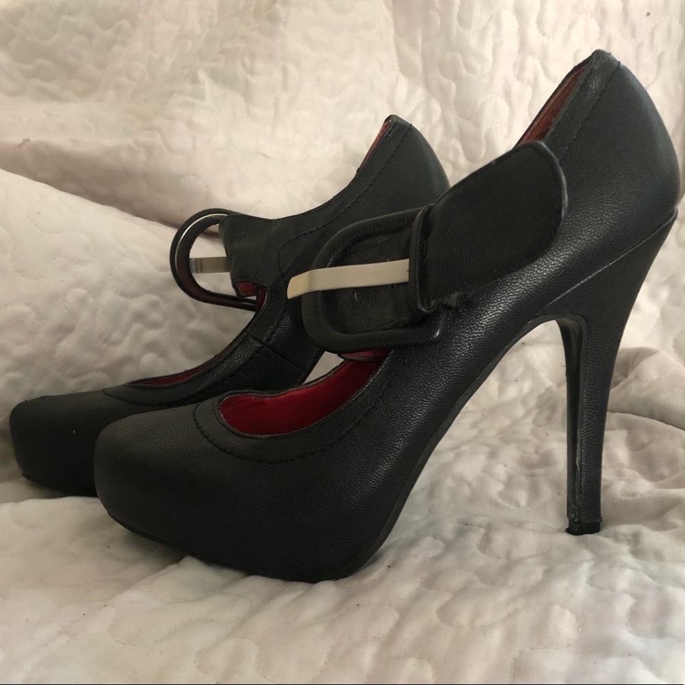 Strap Heel Bundle - Picture 3 of 4